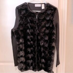 Alfred Dunner Faux Fur Black Zippered Sweater Size Medium